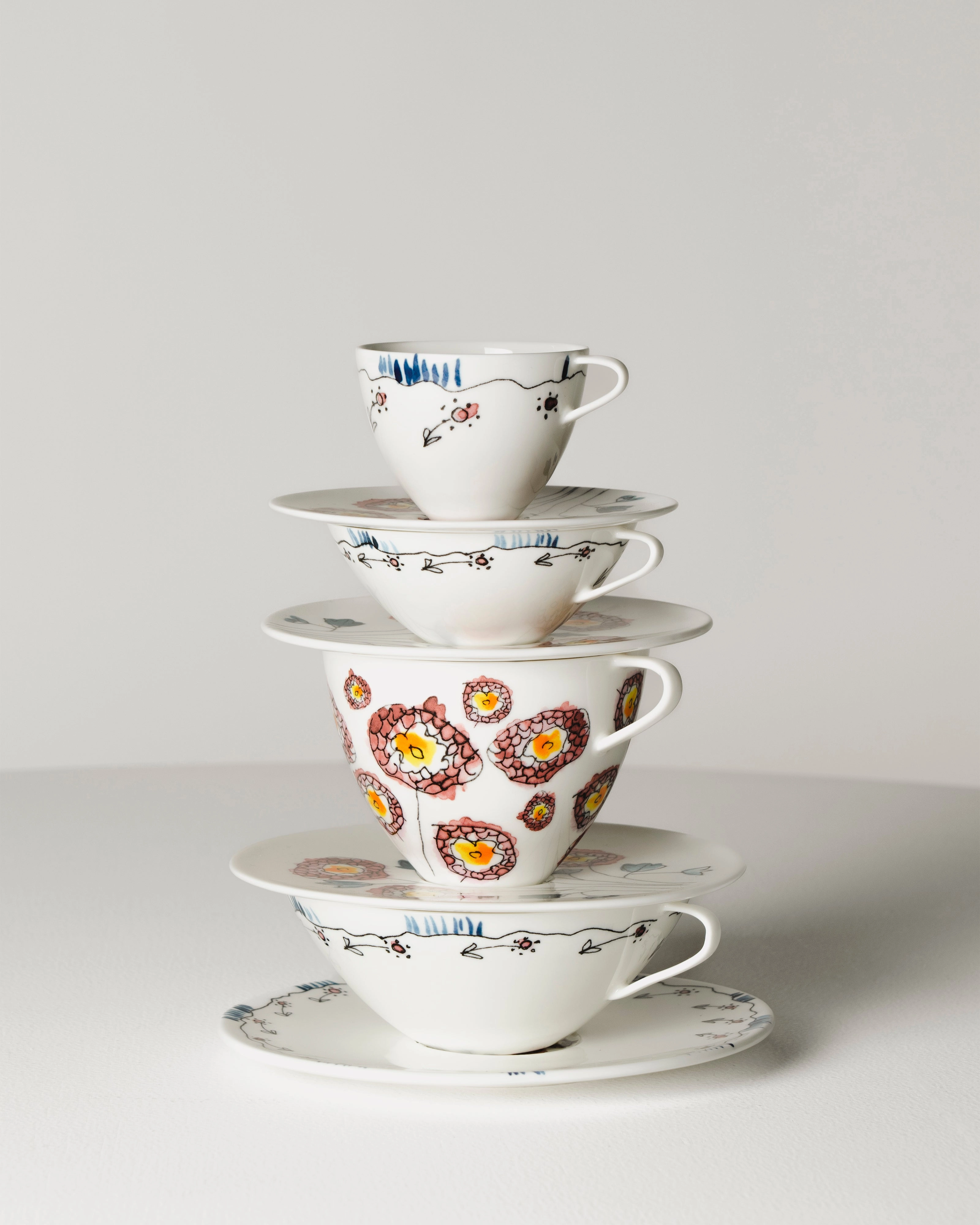 Saucer cappuccino cup Anemone milk Midnight Flowers