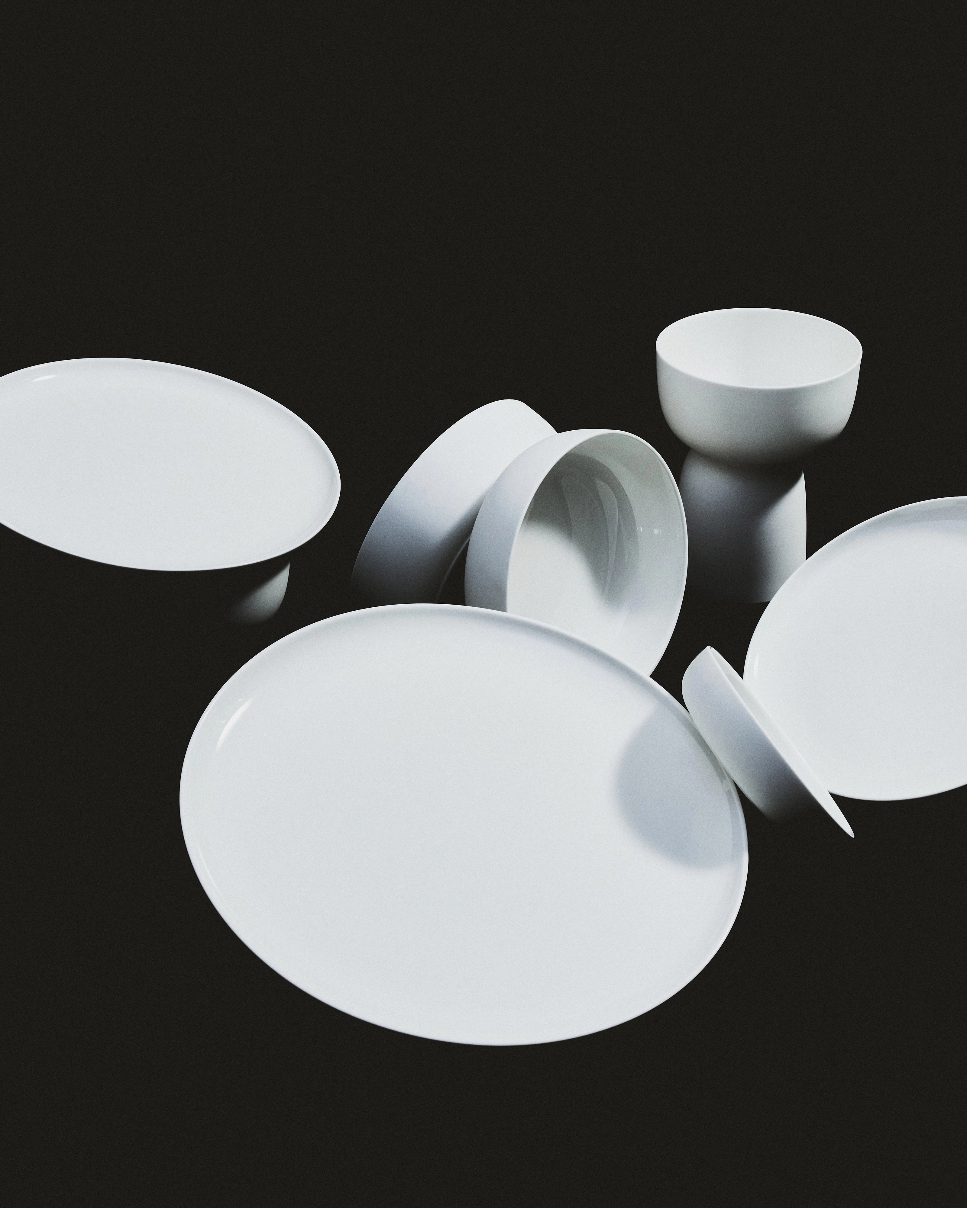 Serving plate low white Base