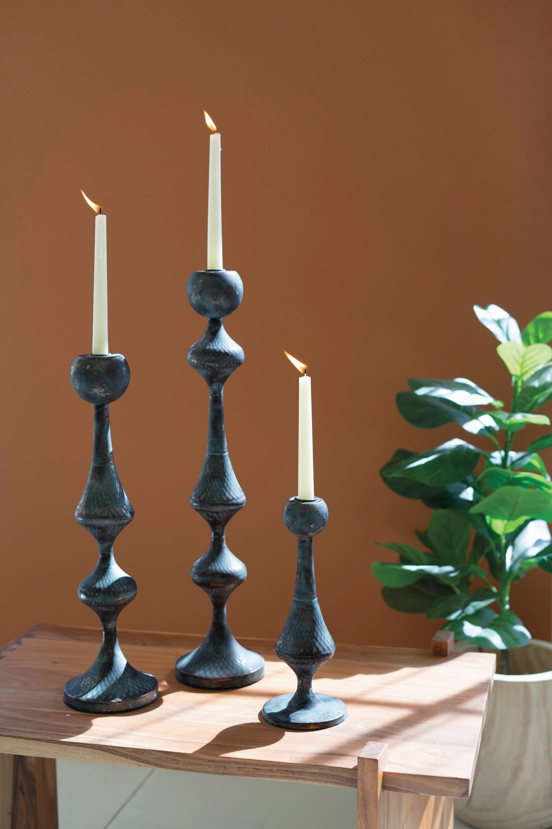 Set of 3 Metal Candle Towers Candle Holders discount collection