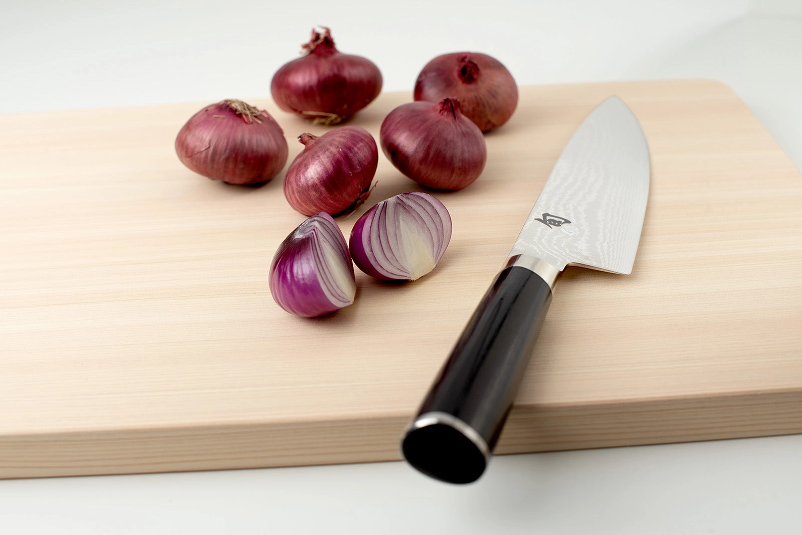 Shun Classic 8-Inch Chef's Knife DM0706
