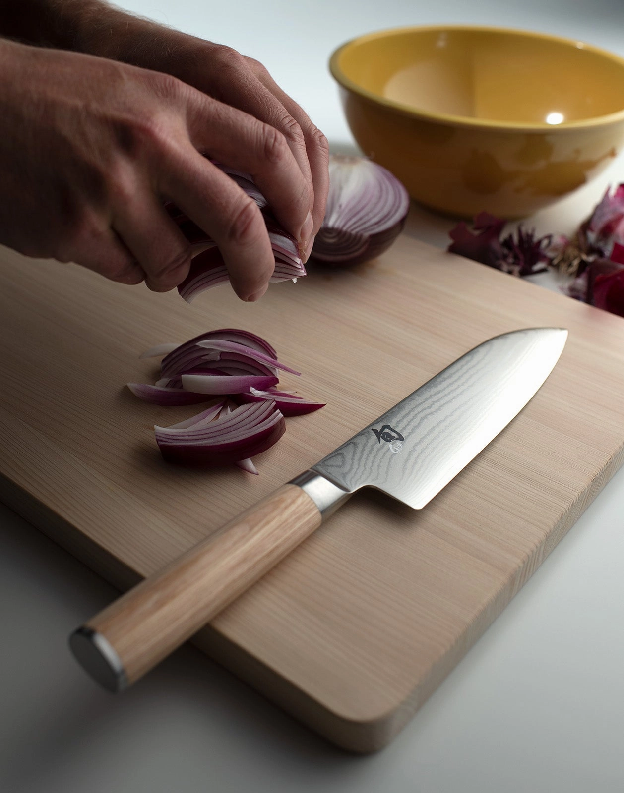 Shun Classic Blonde 7-Inch Santoku Knife