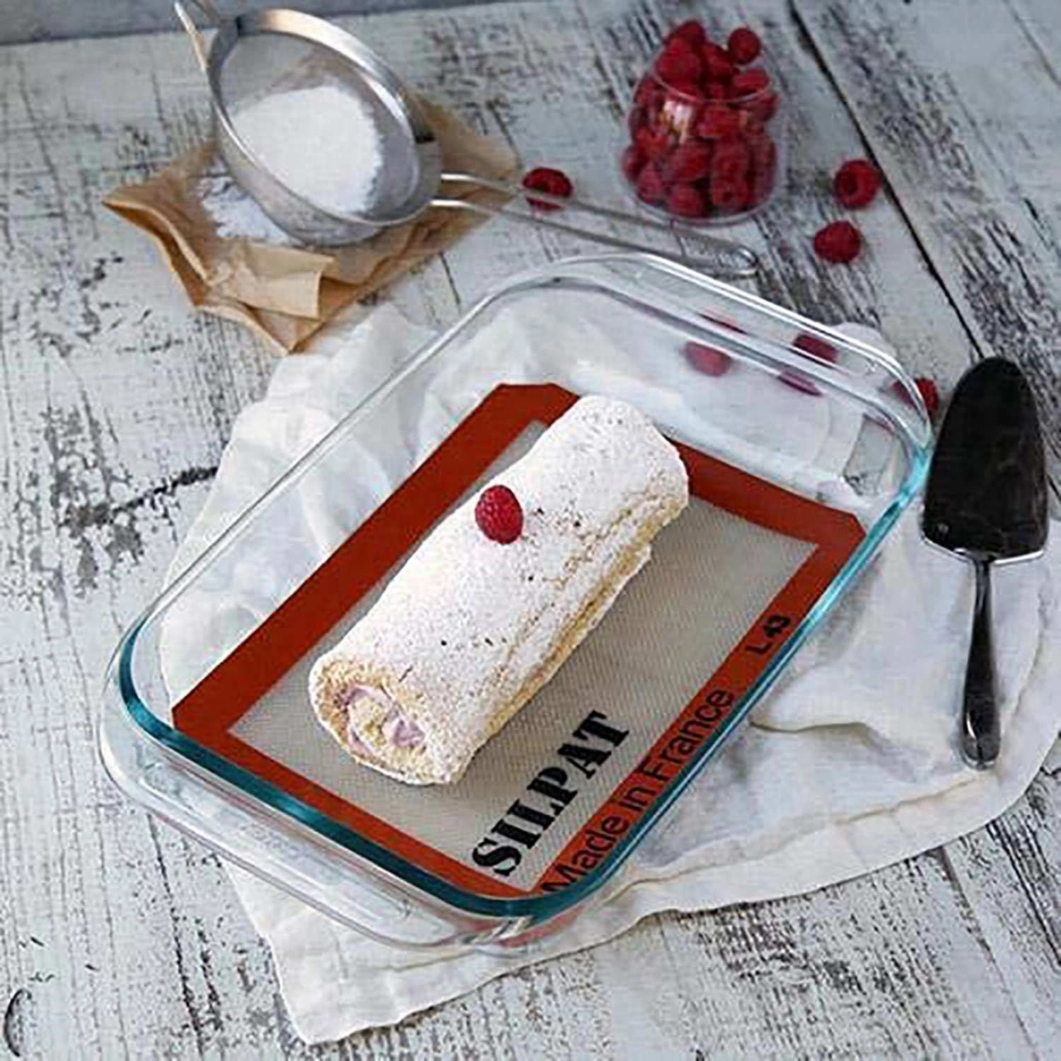 Silpat Premium Non-Stick Silicone Petite Jelly Roll Baking Mat, 8-1/4 x 11-3/4