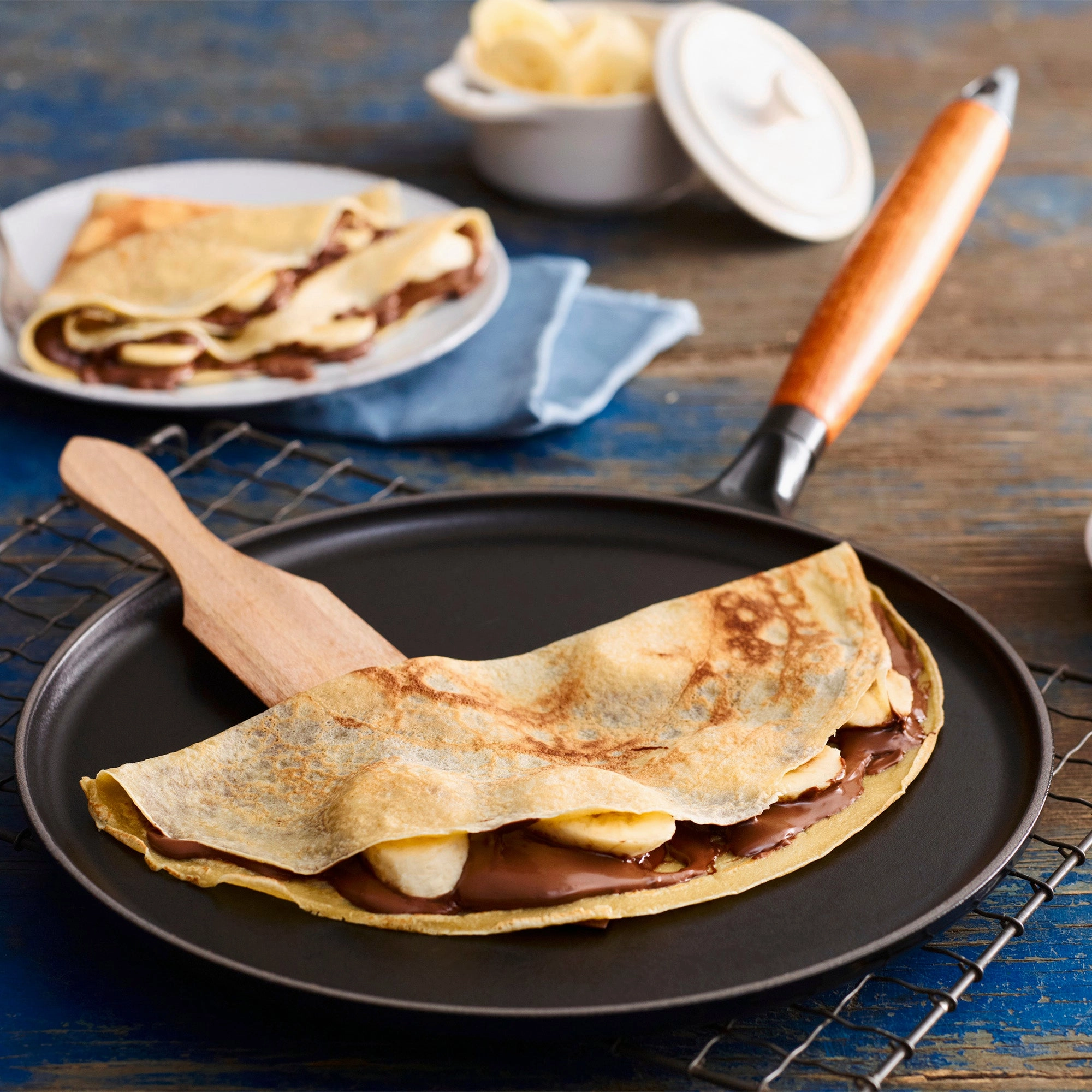 Staub Cast Iron 11-inch Crepe Pan with Spreader & Spatula - Matte Black
