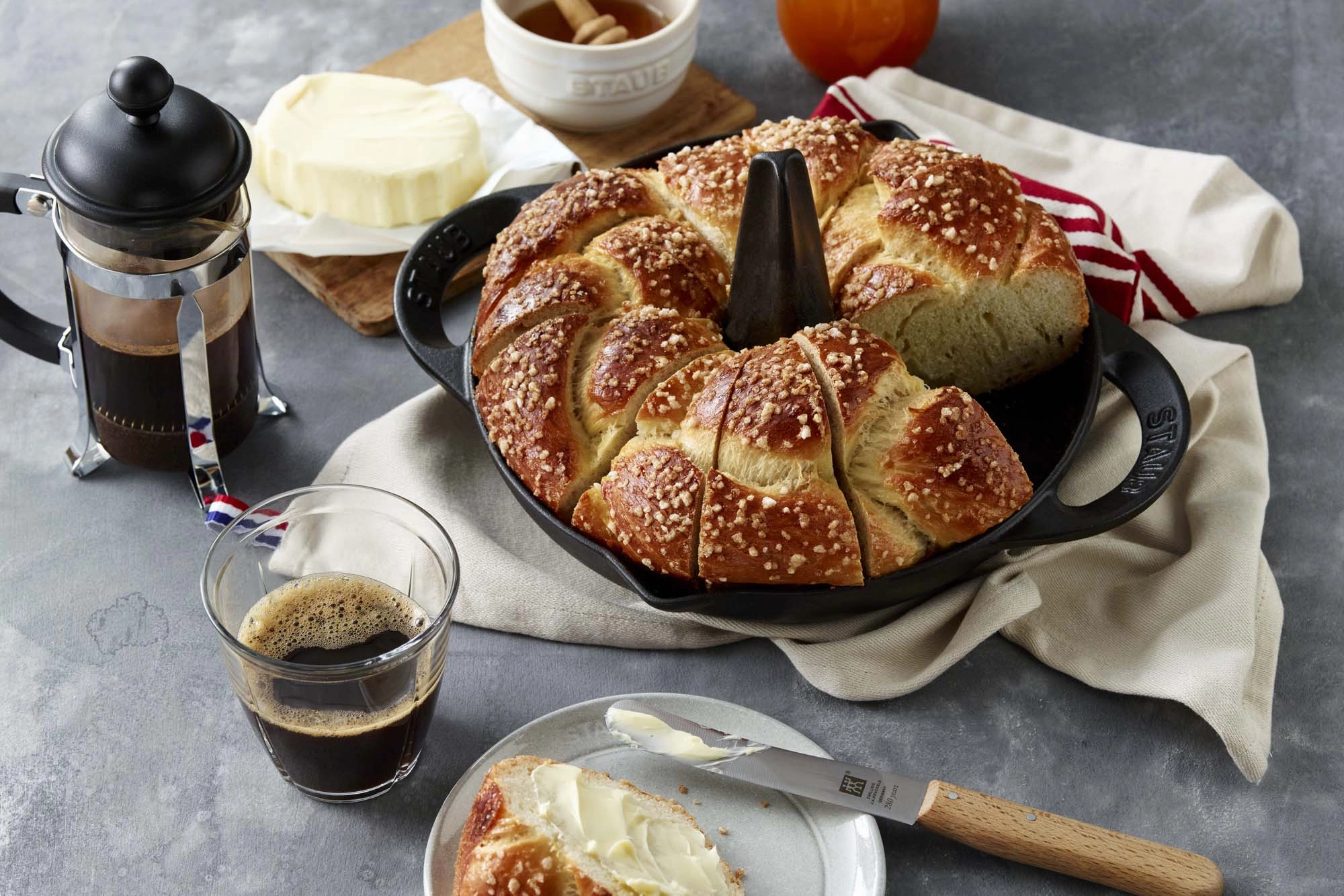 Staub Cast Iron 9.5-inch Vertical Chicken Roaster
