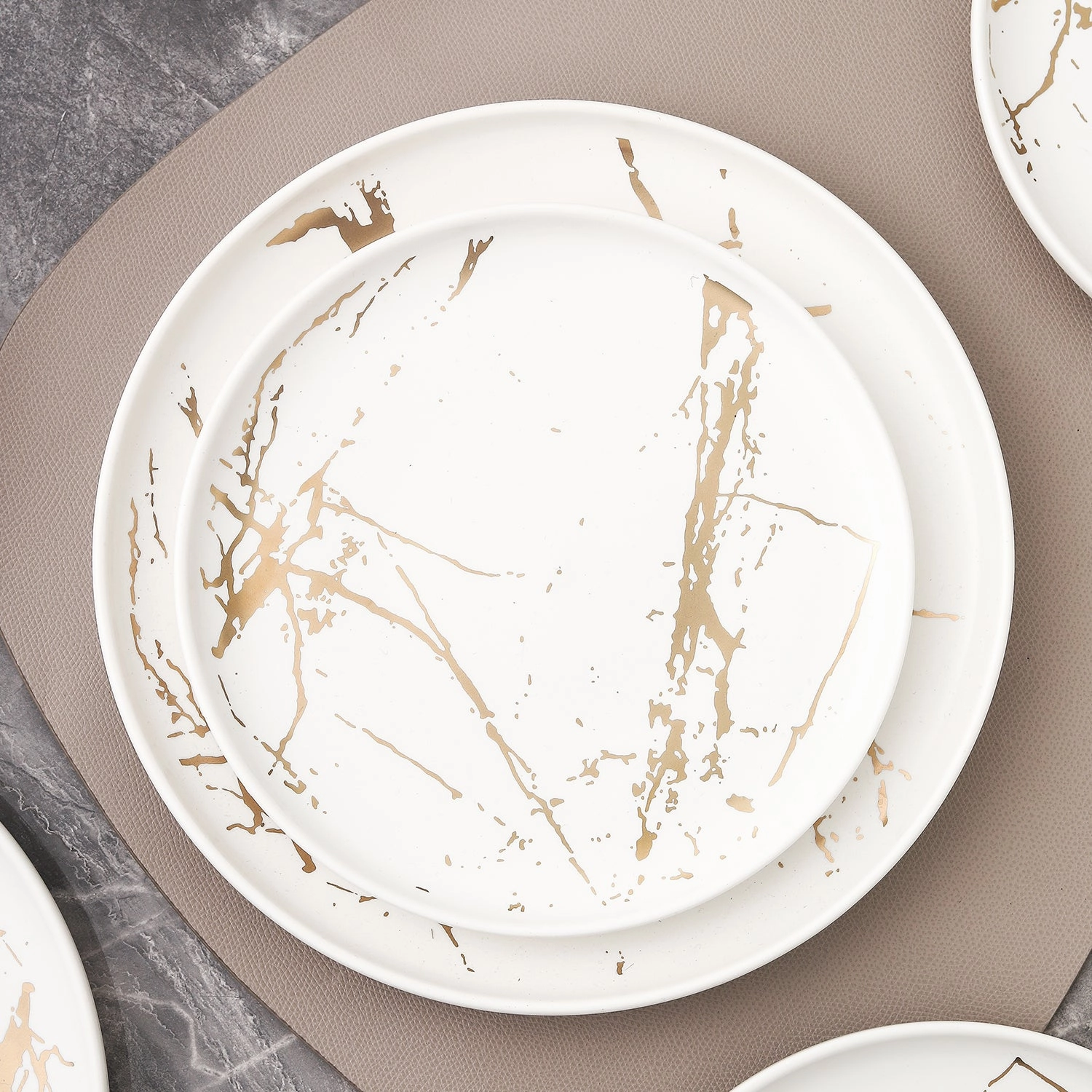 Stone Lain Zora Porcelain Dinner Plate Set of 4