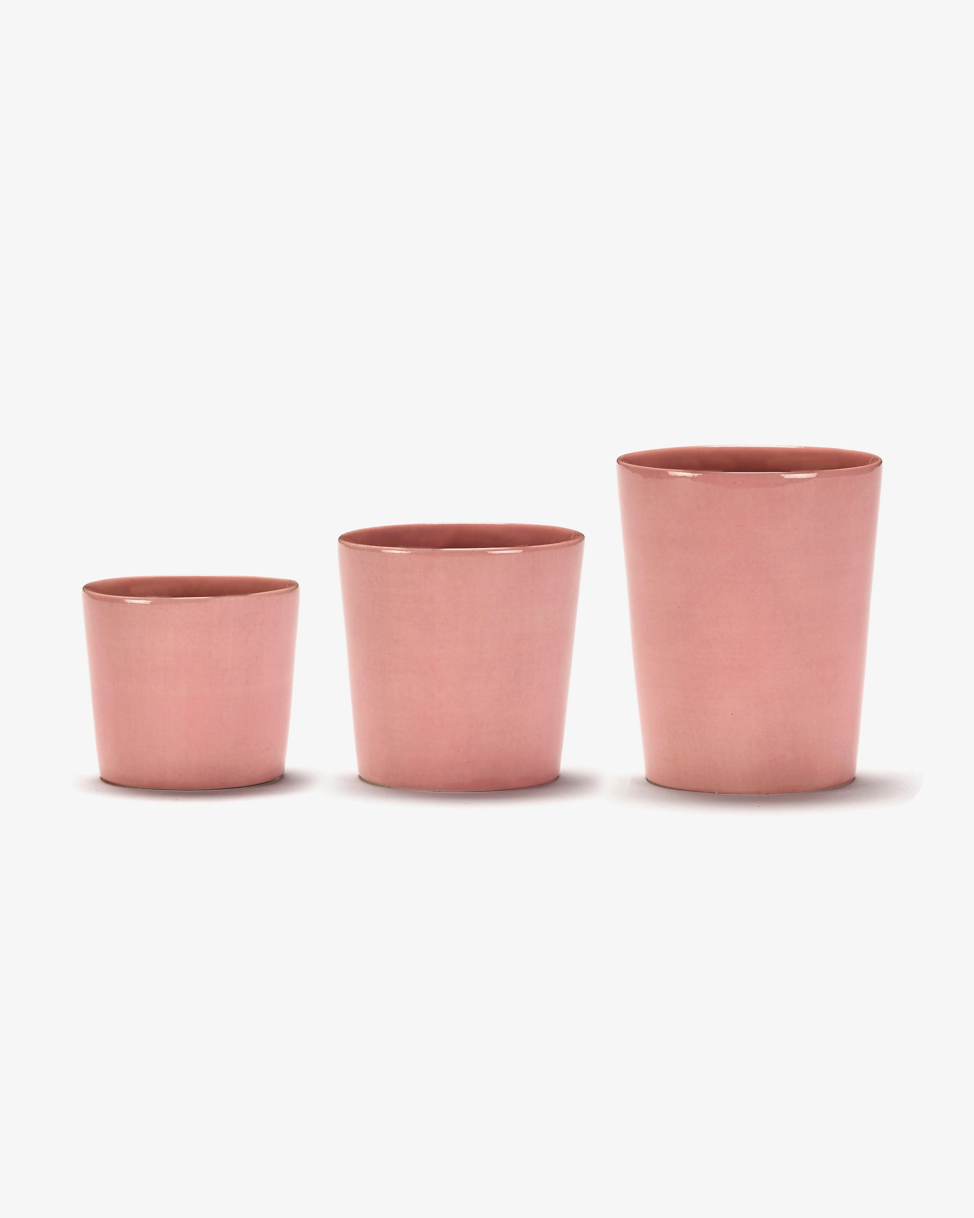 Tea cup 11.16 OZ delicious pink Feast