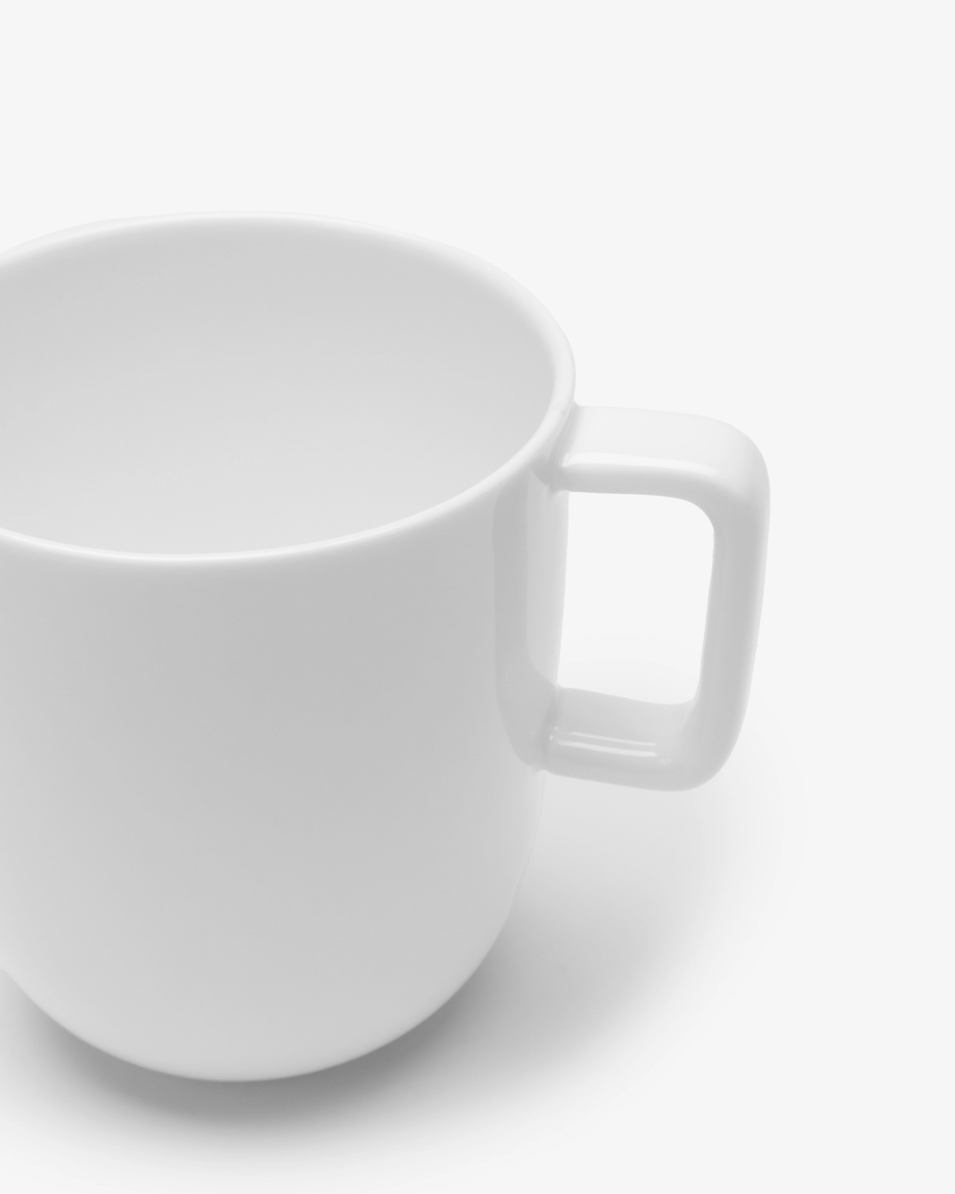 Tea cup white glazed Base