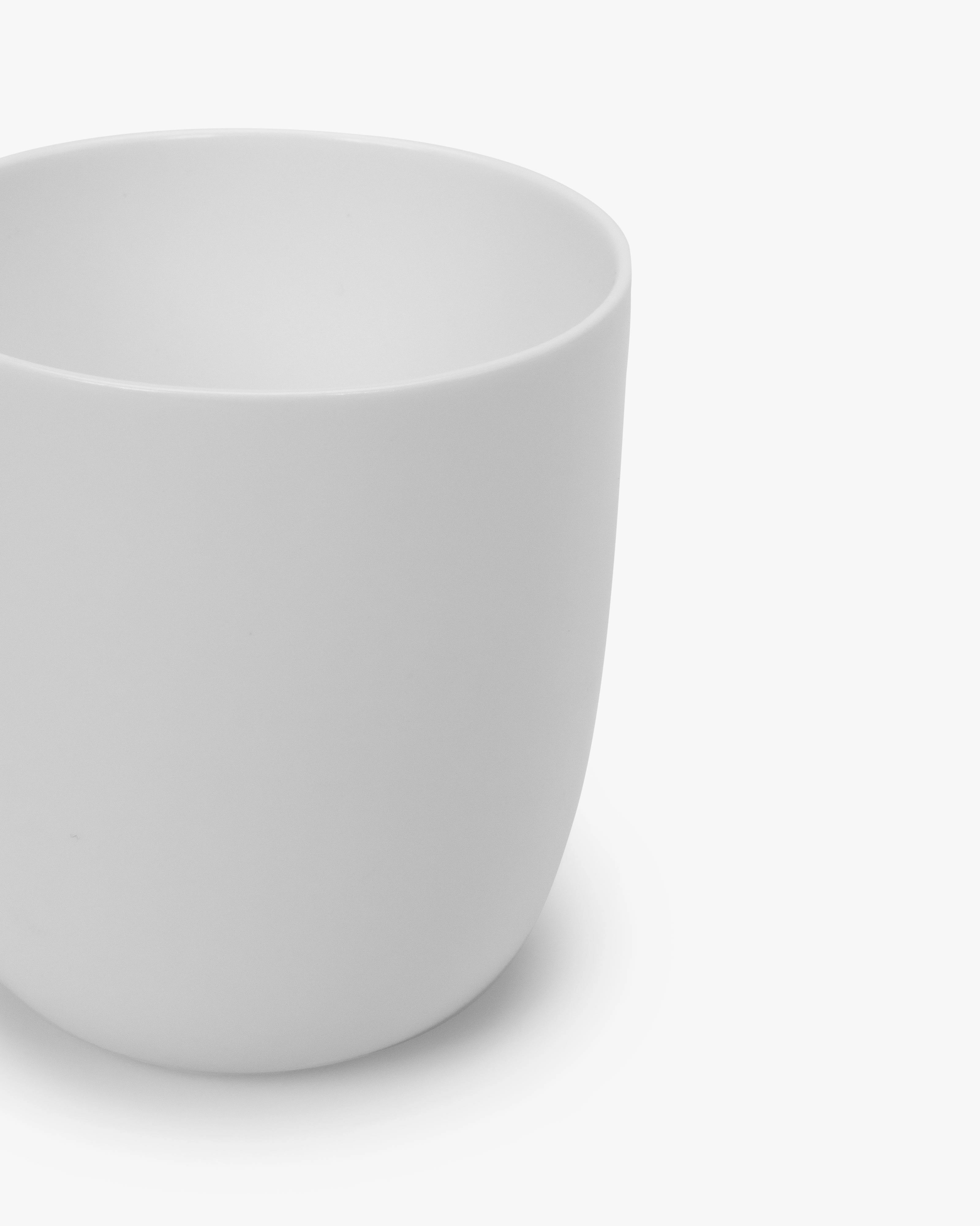 Tea cup without handle white glazed Base