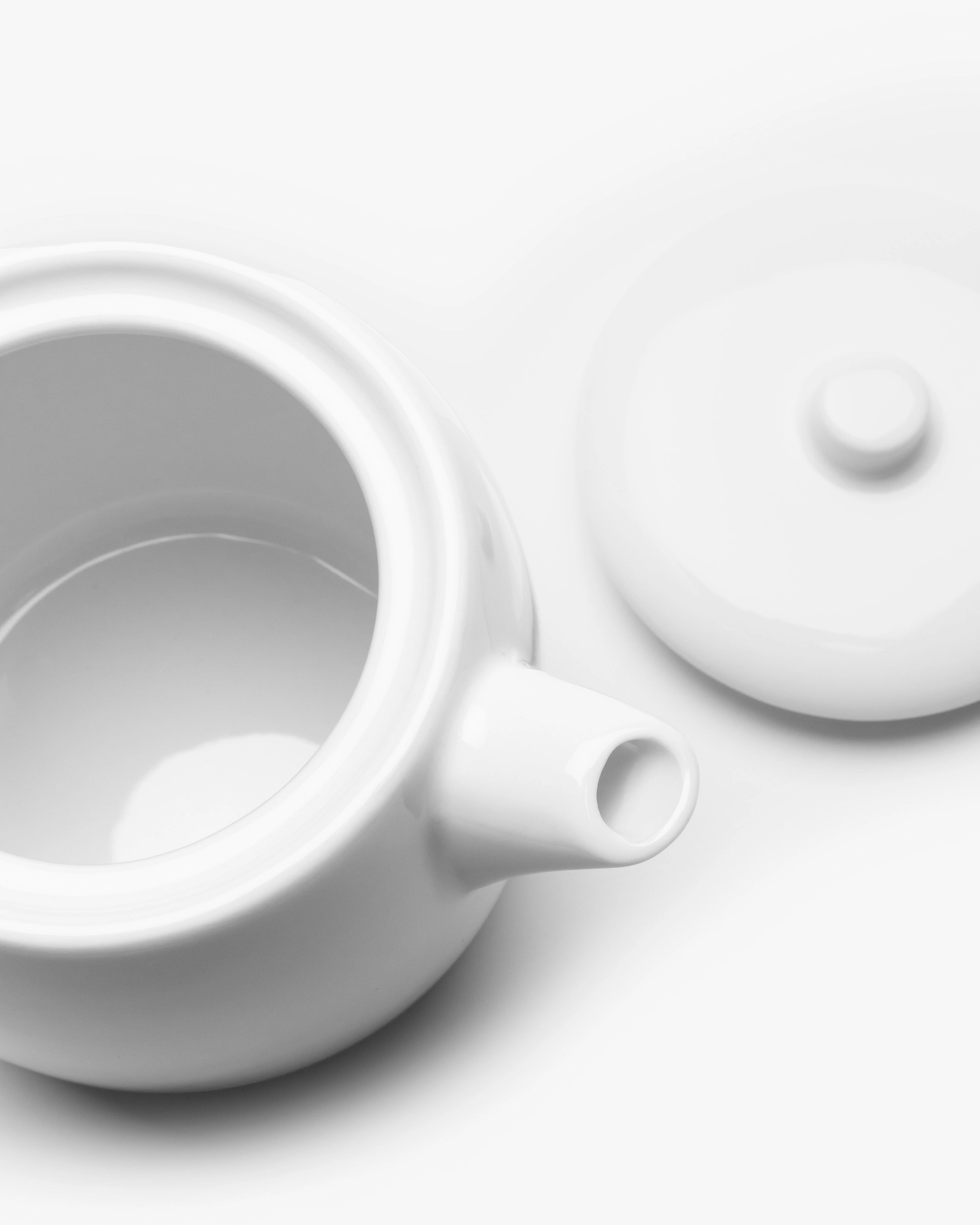 Tea pot white glazed Passe-partout