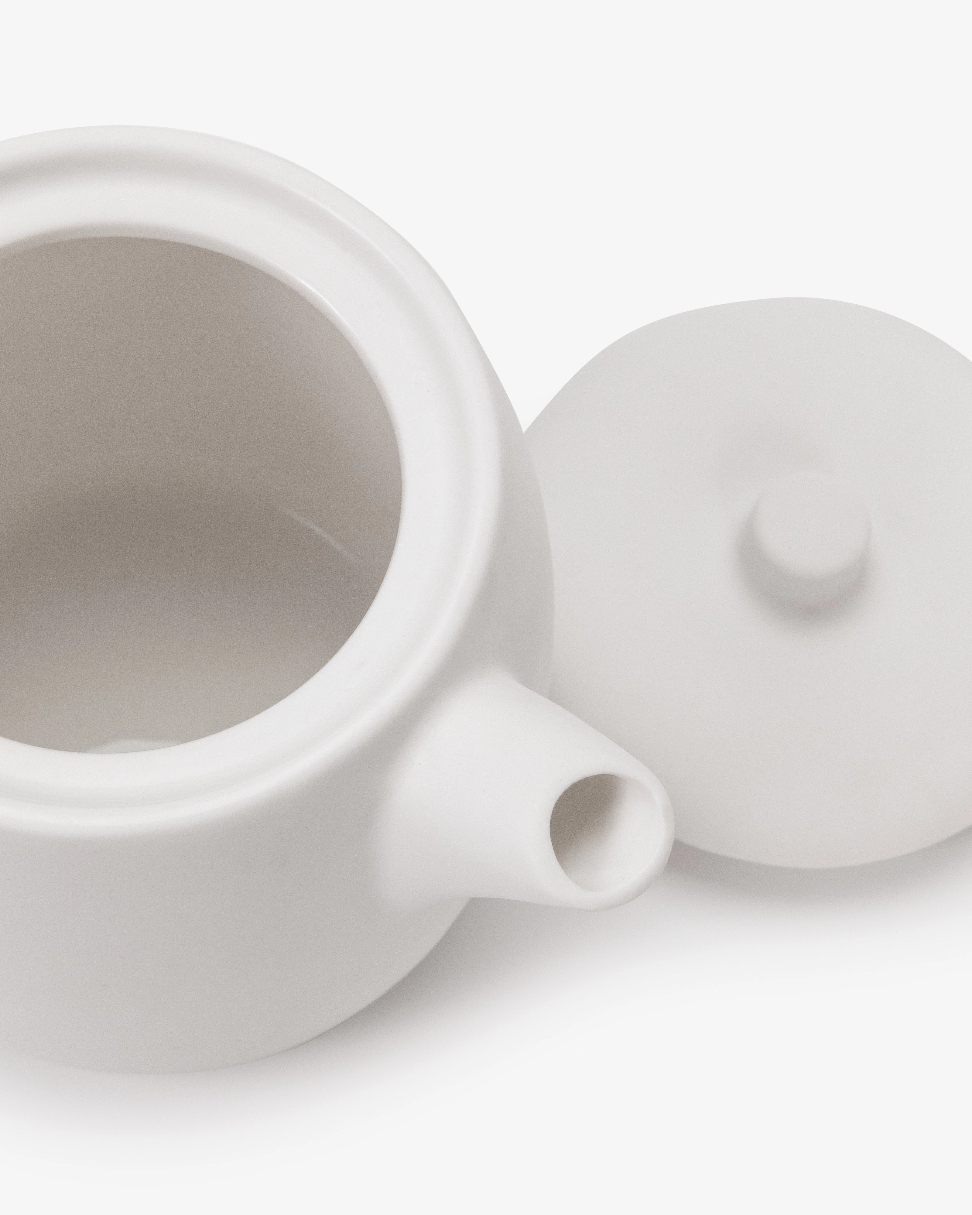 Tea pot white matt Passe-partout