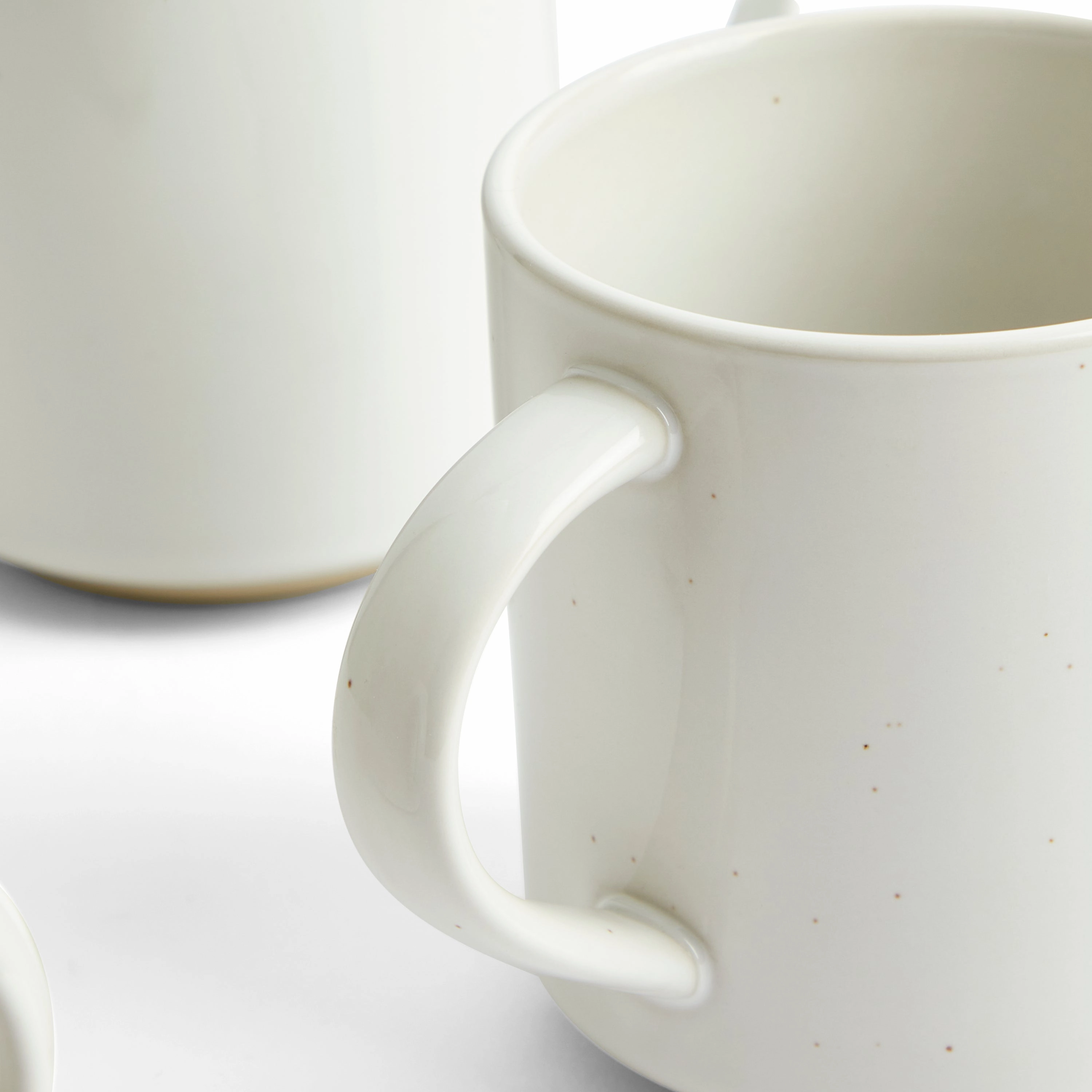Urban Dining Mug 13.2floz White, Set of 4