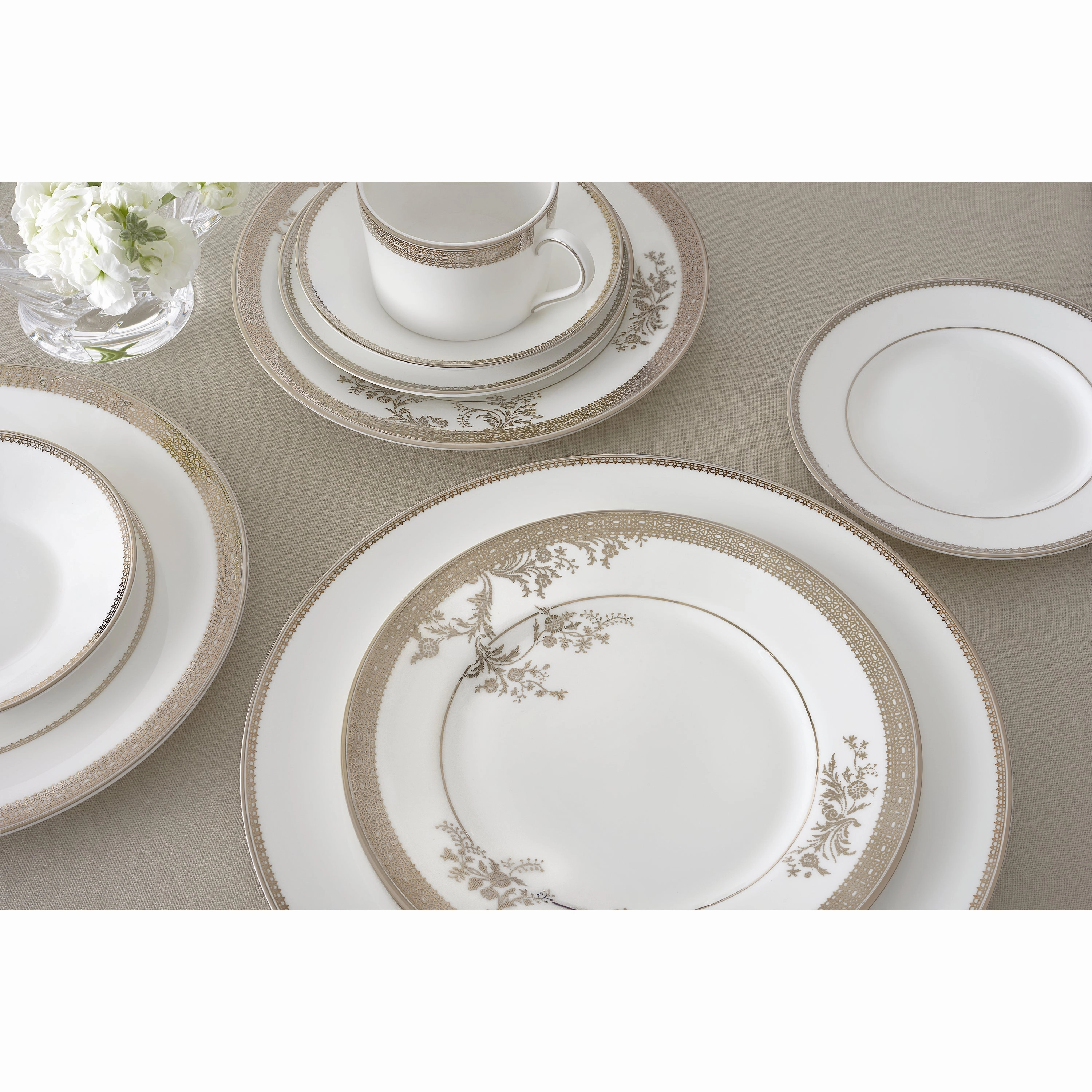 Vera Wang Lace Dinnerware Set, 5 Pieces