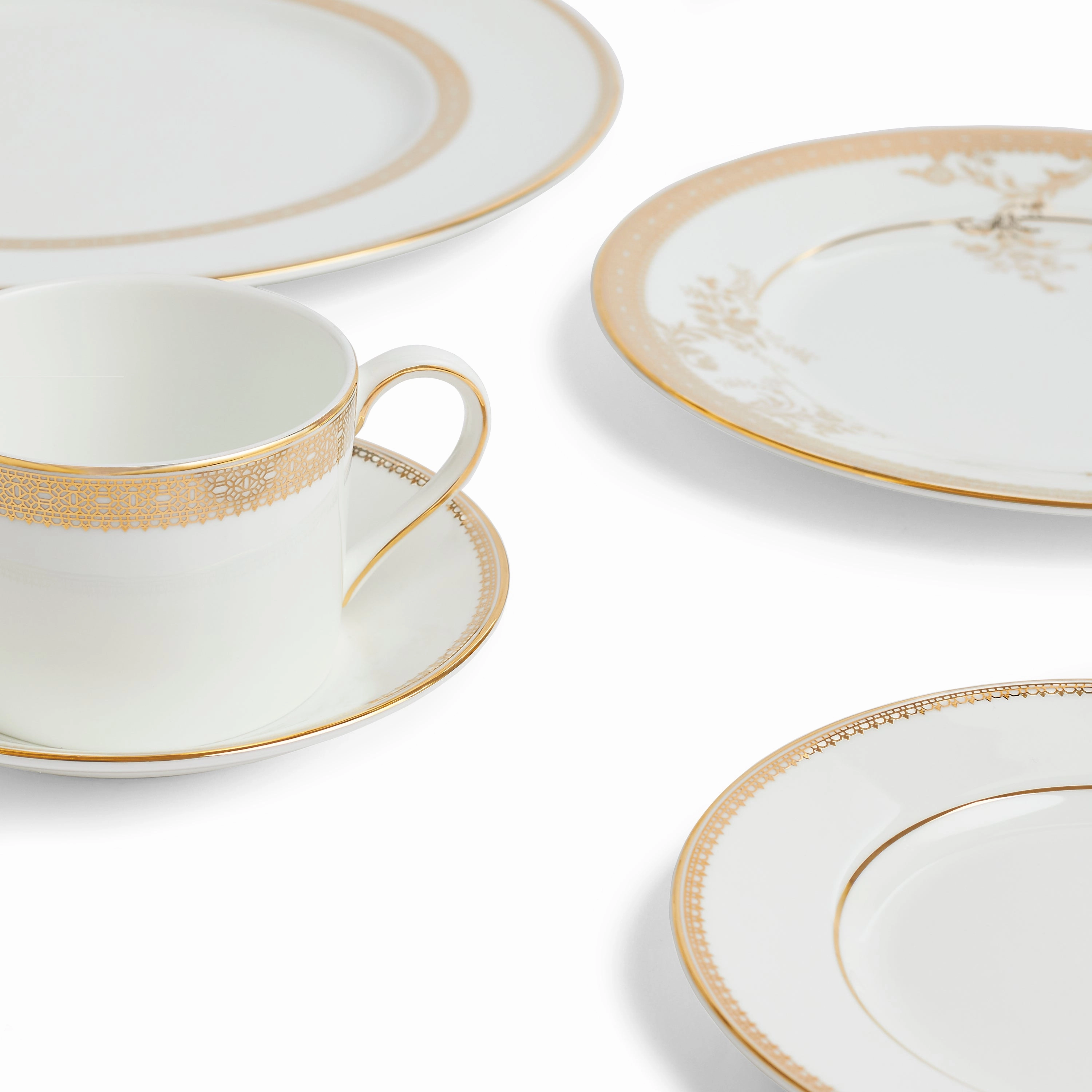 Vera Wang Lace Gold Dinnerware Set, 5 Pieces