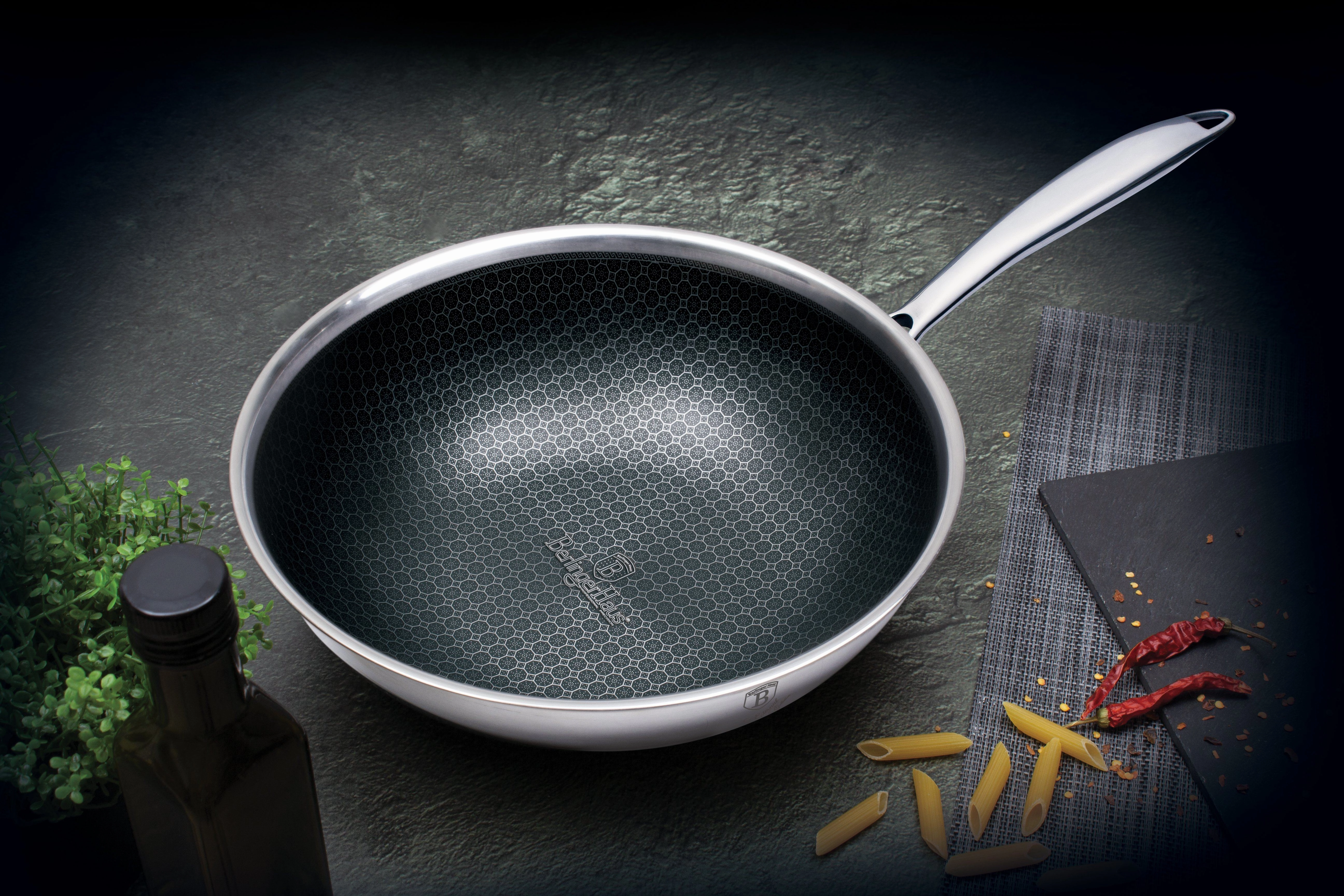 Wok 11 inches w/ Eterna Coating Eternal Collection