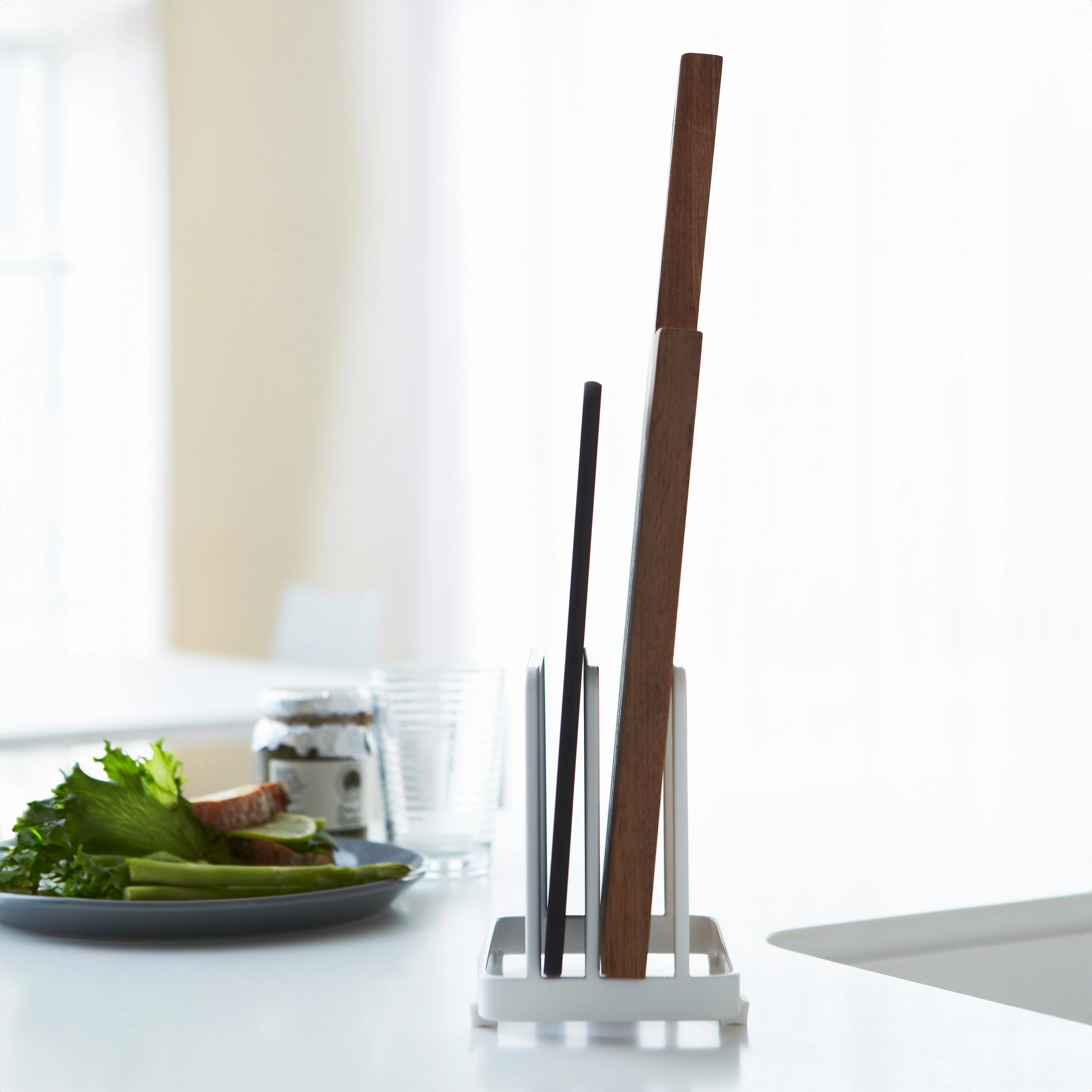 Yamazaki Home Cutting Board Stand, Steel, Water Resistant, No Assembly