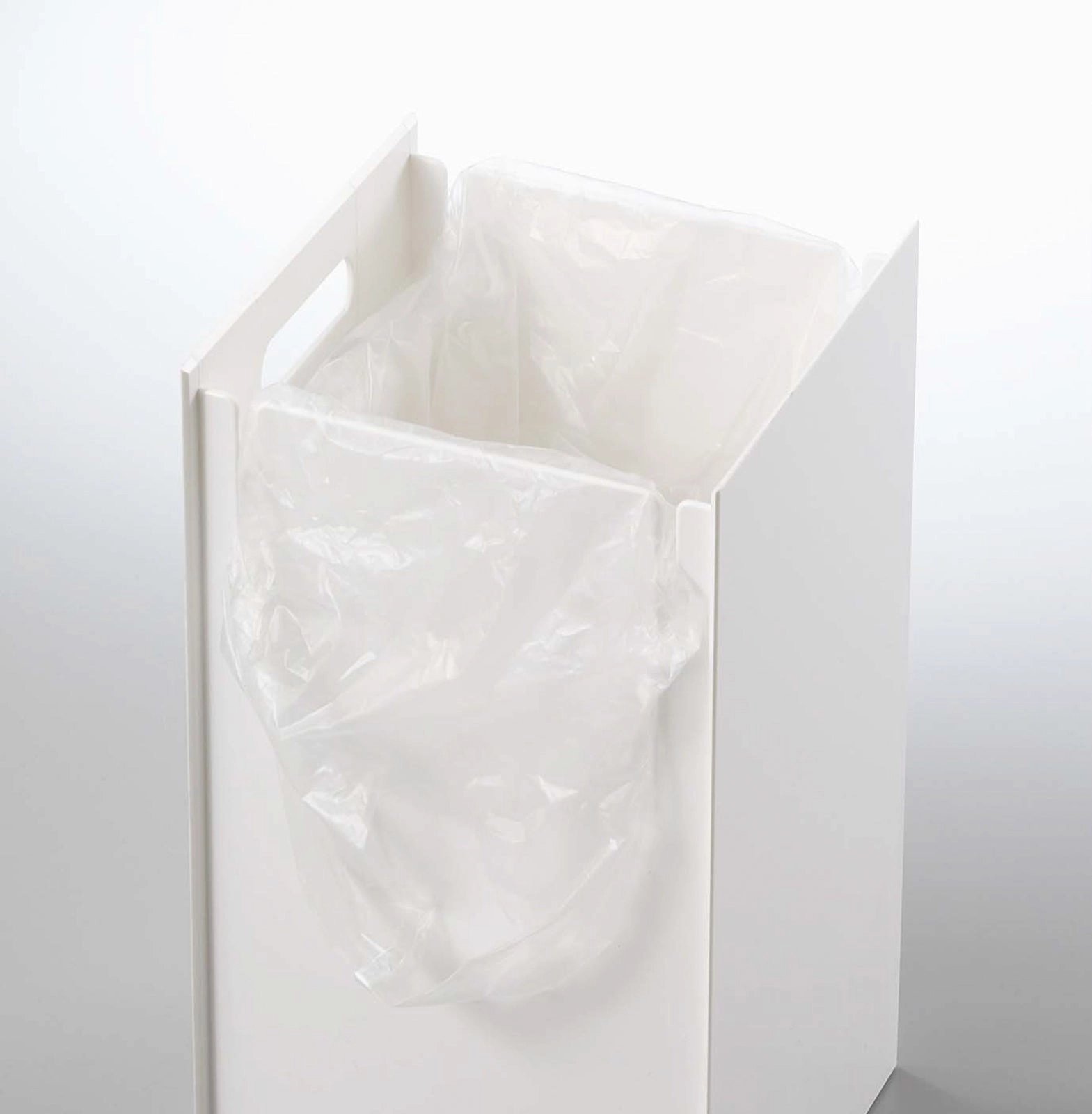 Yamazaki Home Trash Can, ABS Plastic, 2.5 gallons, 10 liters, Handles, Lid, No Assembly