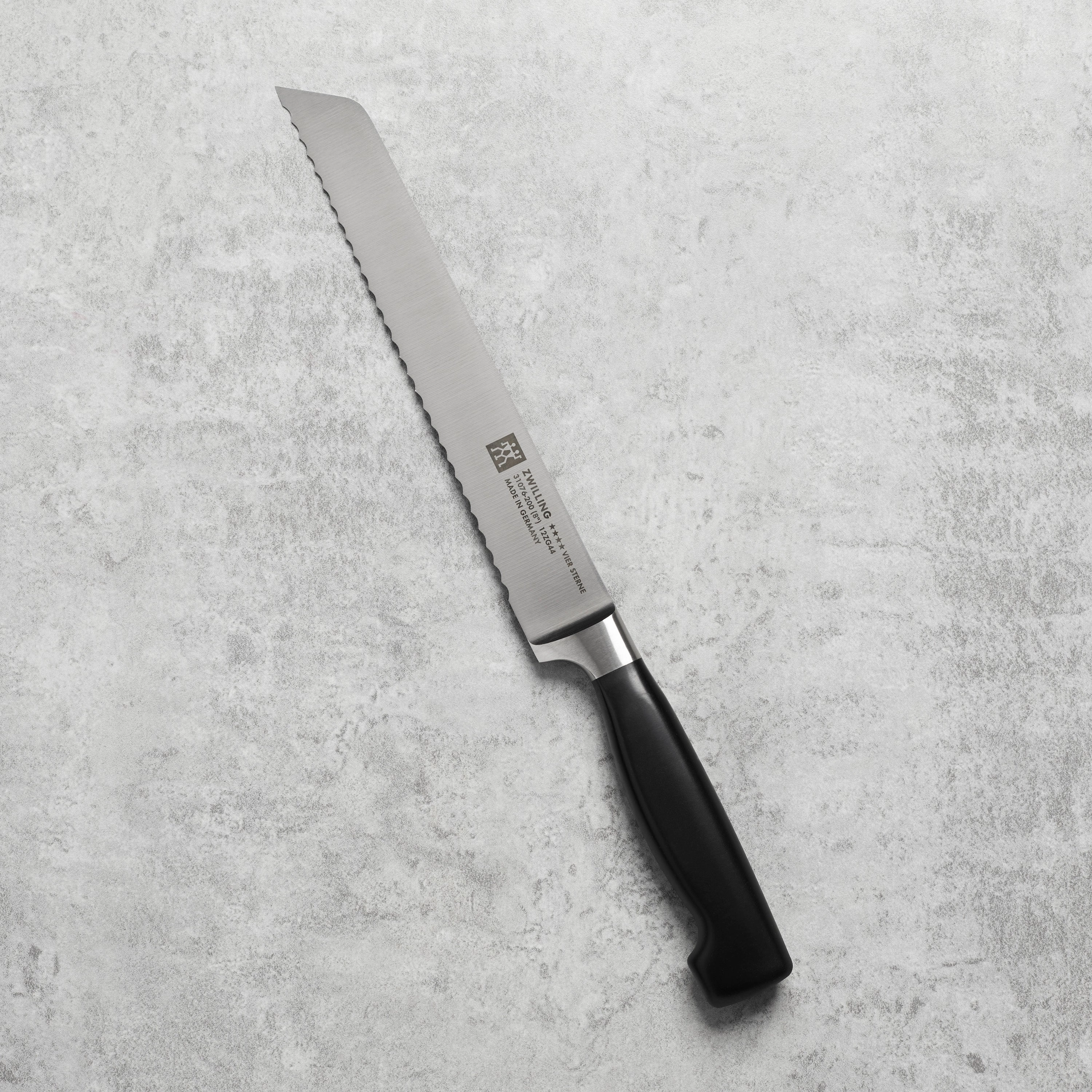 ZWILLING Four Star 8-inch Bread Knife