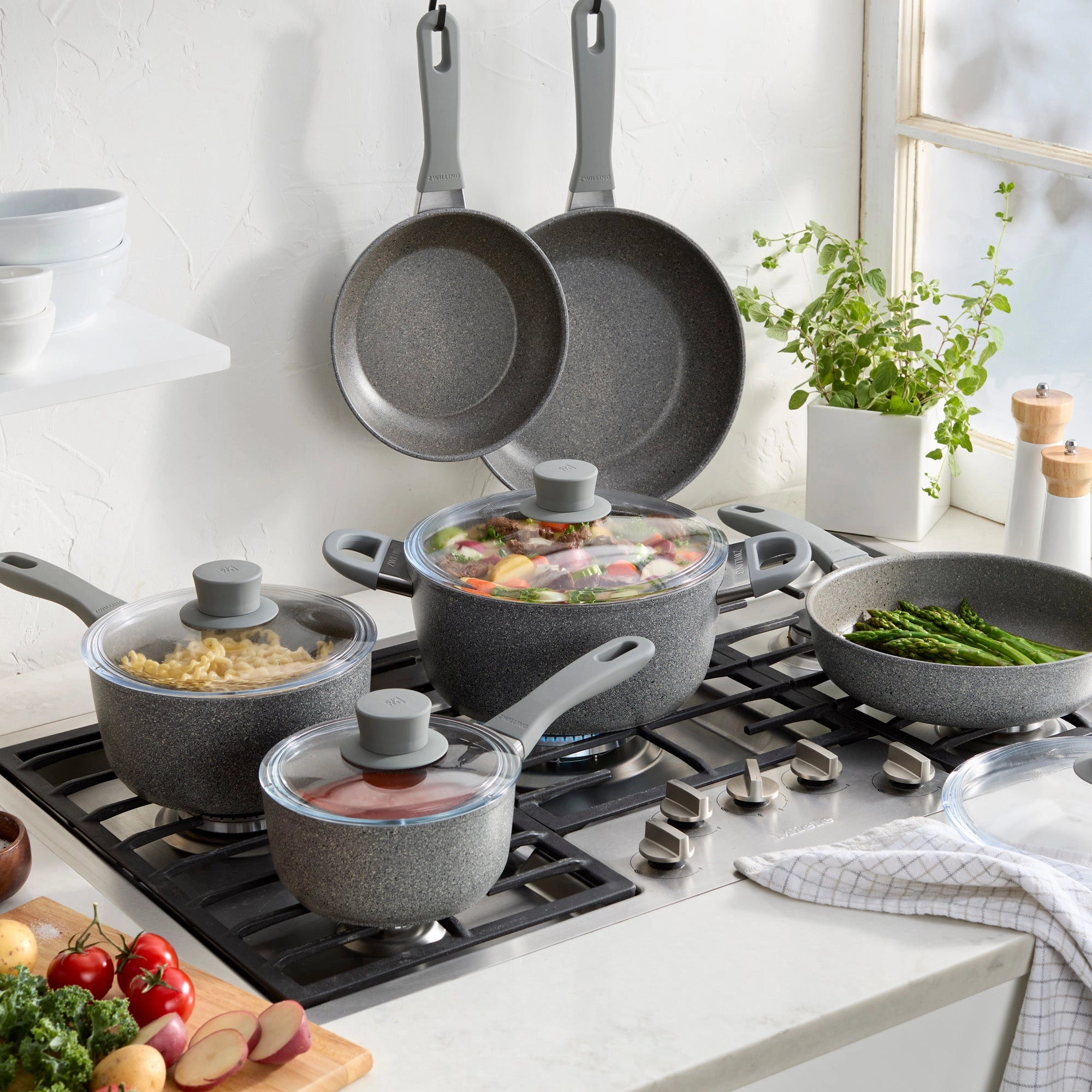 ZWILLING Parma Plus 10-pc Aluminum Nonstick Cookware Set