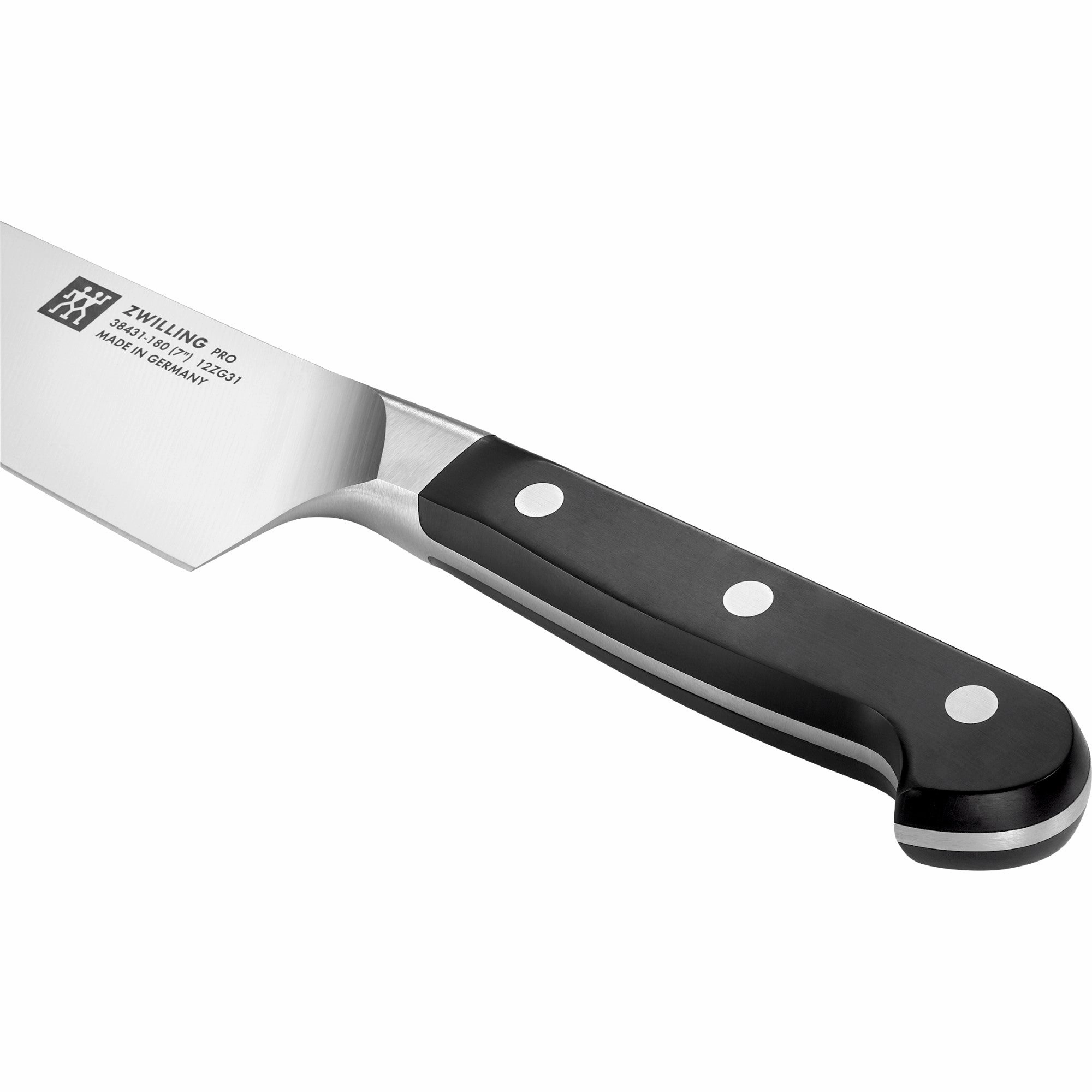 ZWILLING Pro 7-inch Slim Chef's Knife
