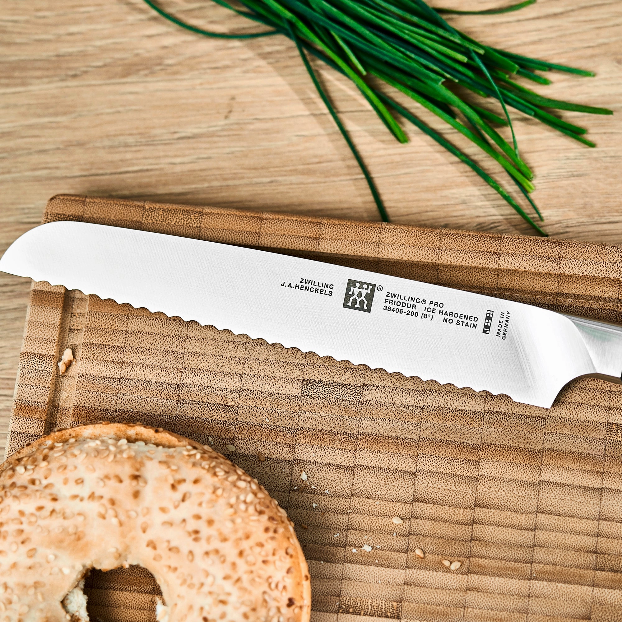 ZWILLING Pro 8-inch Bread Knife