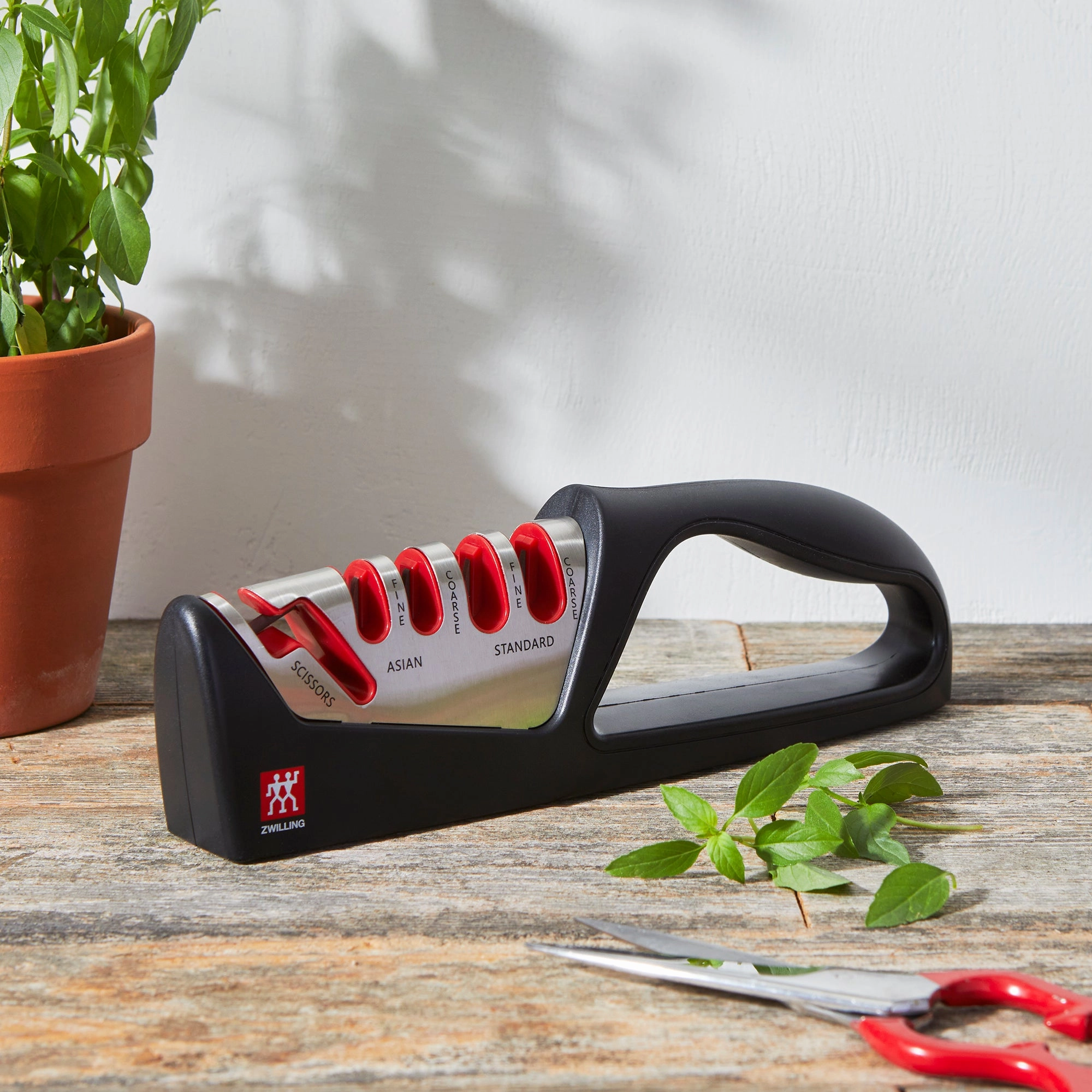 ZWILLING Razor-Sharp 4-Stage Pull Through Knife Sharpener with Shear Sharpener, German Engineered Informed by 100  Years of Mastery